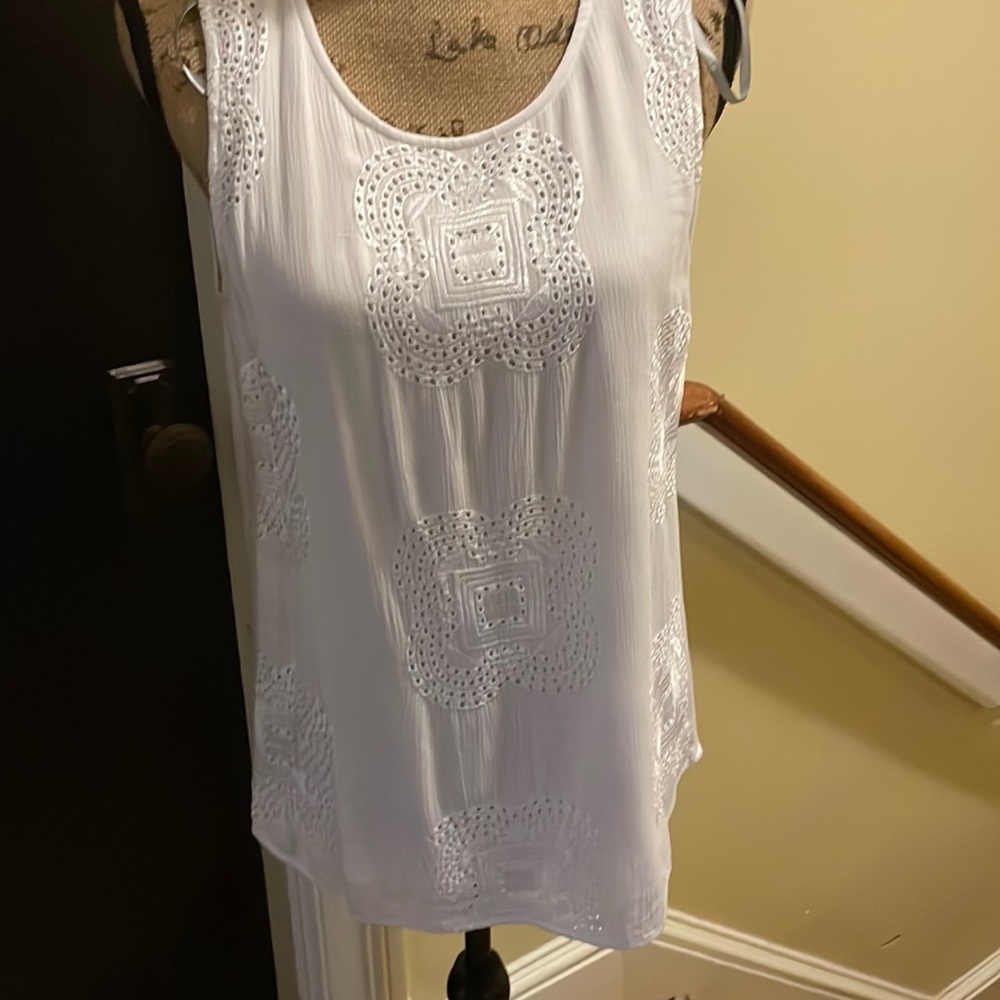 Daniel Rainn top NWT size M